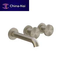Double-handle bathtub mixer tap 66042wall-mountedbrassbathroom