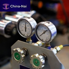 Dial pressure gauge MANO seriesthreadedBSP 1/4BSP 1/8