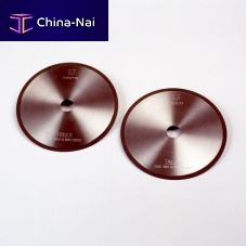 Diamond-coated cutting disc