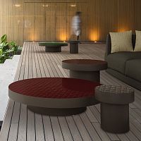 Contemporary coffee table Hiss porcelainpainted aluminum baseround