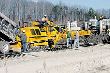 Concrete paver RTP-500crawlerfor roads