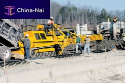Concrete paver RTP-500crawlerfor roads