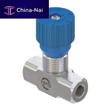 Flow control valve plugwith handwheelfemale