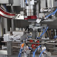 Rotary capping machine GAS-135continuous-motionfully-automaticfor bottles