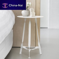 Contemporary side table TWIST PETITpowder-coated steelpowder-coated steel baseround