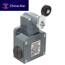 IP67 position switch S300-M13C3-M20-31 IECsafetymechanical