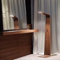 Floor-standing lamp LED2woodencontemporarycorded