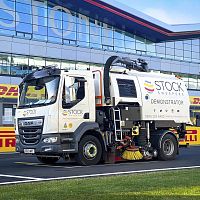 Vehicle-mount sweeper S6400dieseloutdoordust