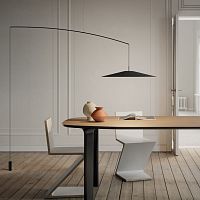 Floor-standing lamp Koinaluminumsteelglass