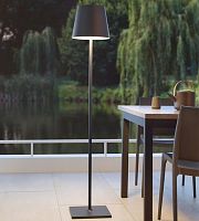 Floor lamp QUINTaluminumcast aluminumcontemporary