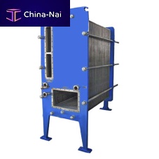Plate evaporator processfor liquid concentrationfor dairy products