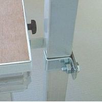 Galvanised steel fastening system for railingfor flooringinterior