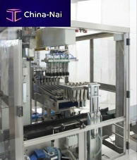Continuous case packer-unpacker