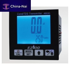 Compact pH transmitter