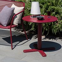 Contemporary side table Darwinsheet steelsteel baseround