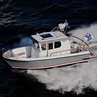 Outboard walkaround 23.1inboardtwin-enginewheelhouse