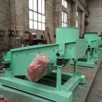 Mining screener ZSM seriesfor powder recyclingprocessfor crusher loading