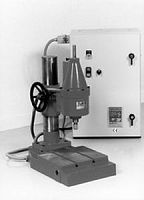 Manual punching machine FRAP CZ serieselectromagneticcuttingforming