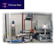 Underwater pelletizer for plastic pellet manufacturing