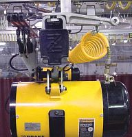 Electric feeding system cablepneumaticfor lifting equipment