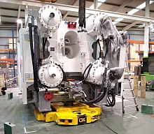 Electric self-propelled trolley OX-ST3-axlefor heavy loadshydraulic