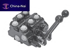 Spool hydraulic directional control valve lever-operated