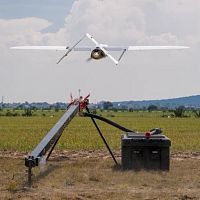 Catapult drone launcher 11 kJ pneumatic