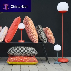 Floor-standing lamp MOOON!aluminumpolyethylenecontemporary
