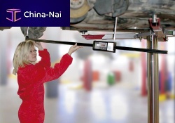 Distance gauge digiMAC® electronic3Dfor the automotive industry