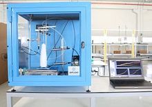 Pressure testing device PC-controllablePET bottle