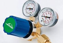 Gas regulator industrialwith pressure gauge