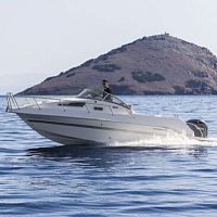 Outboard cabin cruiser 660open6-person max.sundeck