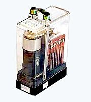 Surface-mount electromechanical relay