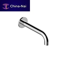 Metal bathtub spout 0/251wall-mounted
