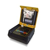 Semi-automatic external defibrillator BPLUSautomatedtraining