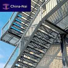 Sheet metal step STAIRTREADSnon-slipmesh