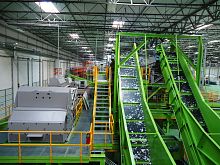 Plastic recycling plant PETwashingcost-effective