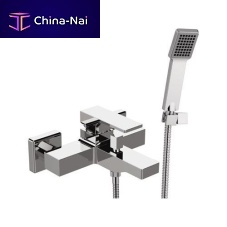 Bathtub mixer tap AU02wall-mountedchrome-plated brassbathroom
