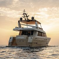 Cruising motor yacht DOCLEAflybridge