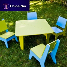 Contemporary table BB02 high-density polyethylene (HDPE)squarechild's