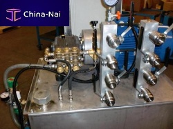 Pipe test machine hydraulic