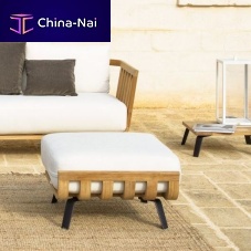 Contemporary pouf Welcome teakaluminumpolyolefin