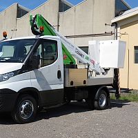 Truck-mounted telescopic boom lift 13 | 2 | 7.5 HQoutdoor