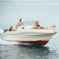 Outboard walkaround 680 Ionian Sunopen7-person max.with cabin