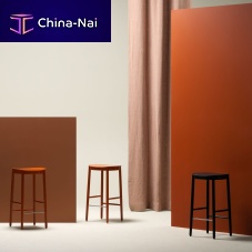 Contemporary bar stool FIGURINEoakoak basewith footrest