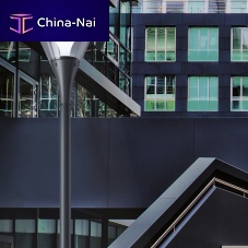 Urban lamp post ZOYAcontemporarycast aluminumpolycarbonate