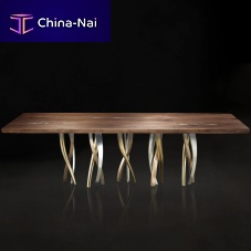 Original design dining table IL PEZZO 8walnutsolid woodbrass base