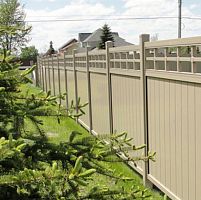 Fencing with panels ALPAgardenPVCtraditional