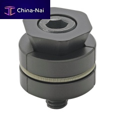 Low-profile wedge clamp CP130