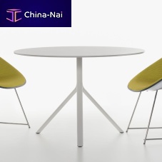 Contemporary table MIURAHPLaluminum baseround